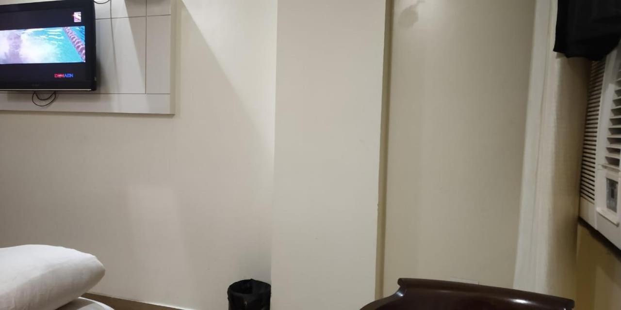 Adb Rooms Udhav Palace ニューデリー エクステリア 写真