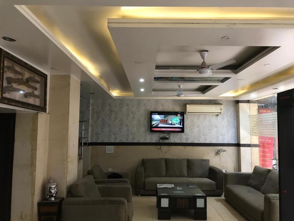 Adb Rooms Udhav Palace ニューデリー エクステリア 写真