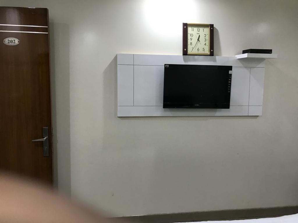 Adb Rooms Udhav Palace ニューデリー エクステリア 写真